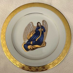 Celebrity by Muirfield Gold Rim Angel Salad Plate -Blue Angel